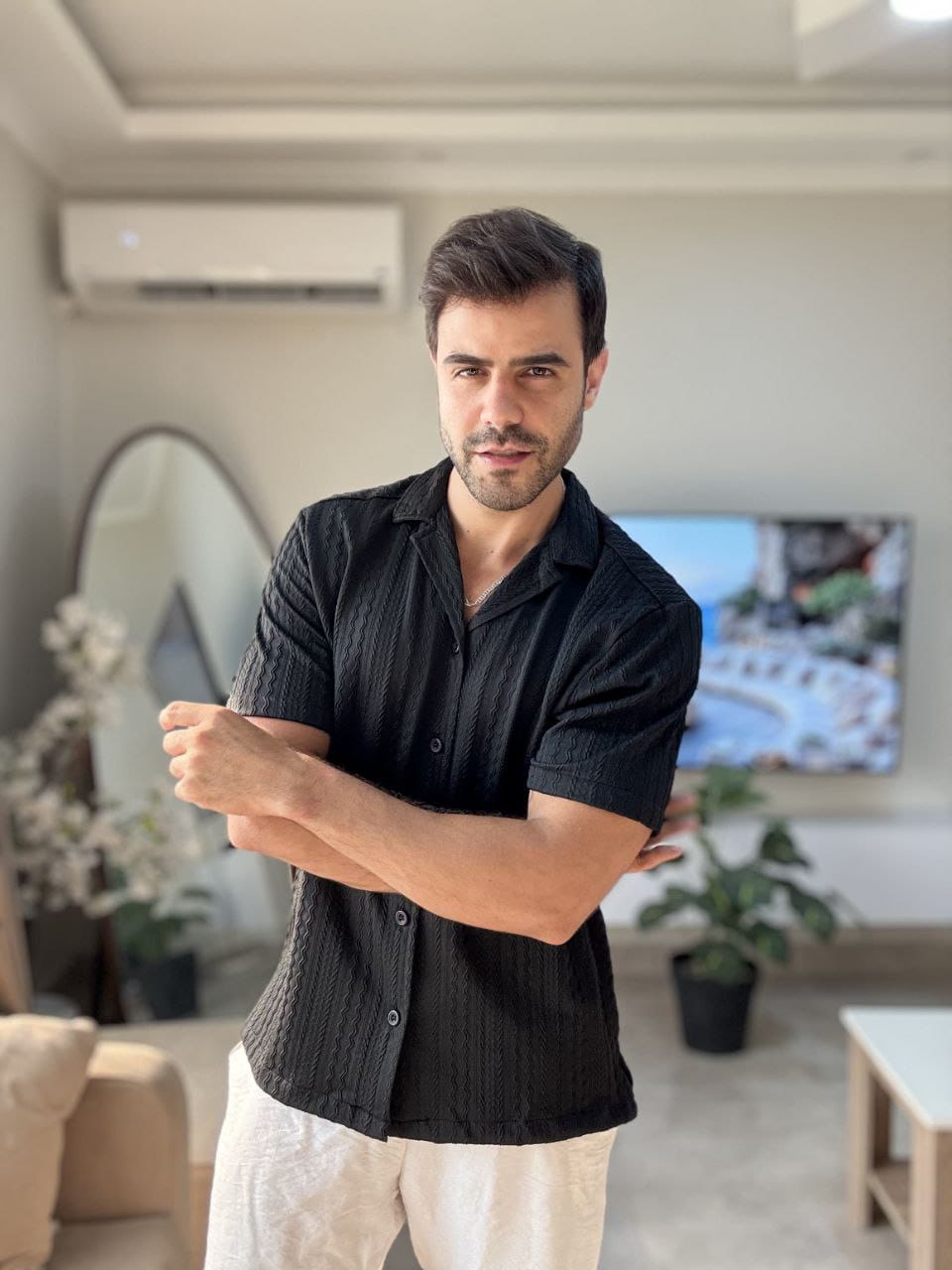 short-sleeve shirt