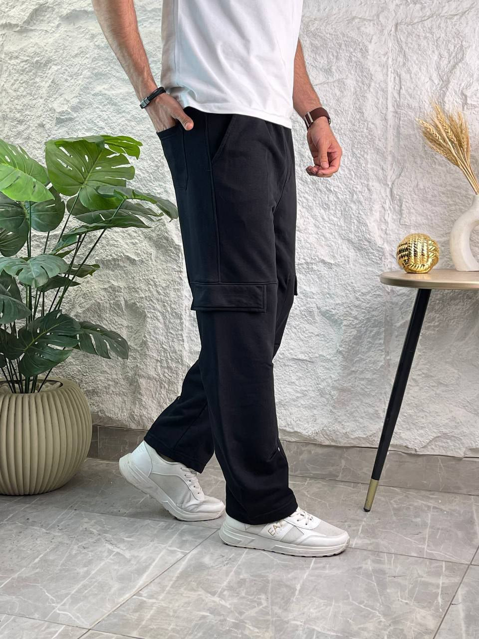 wide-leg cargo pants