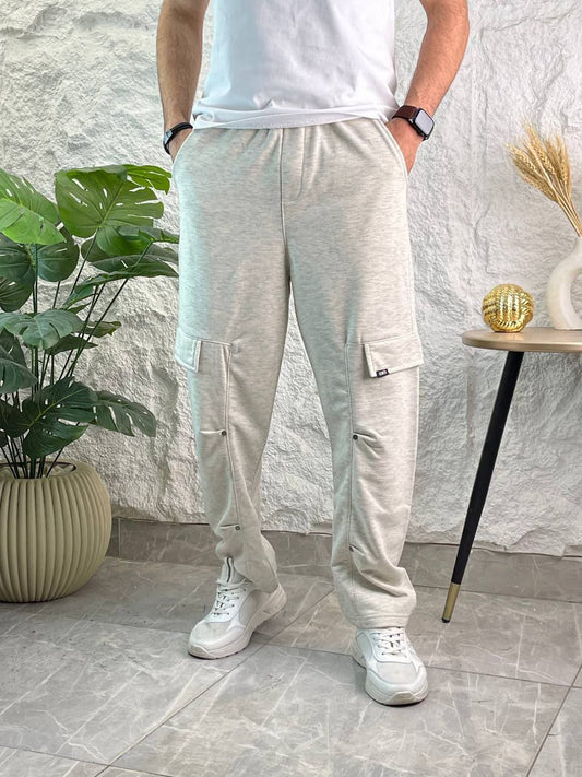 wide-leg cargo pants