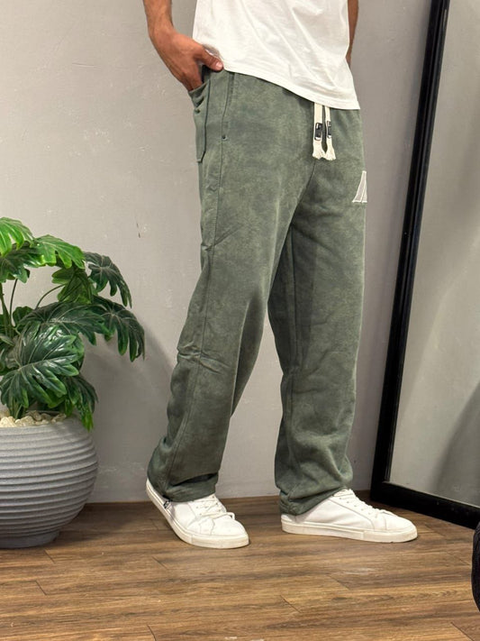 Wide-Leg Sweatpants